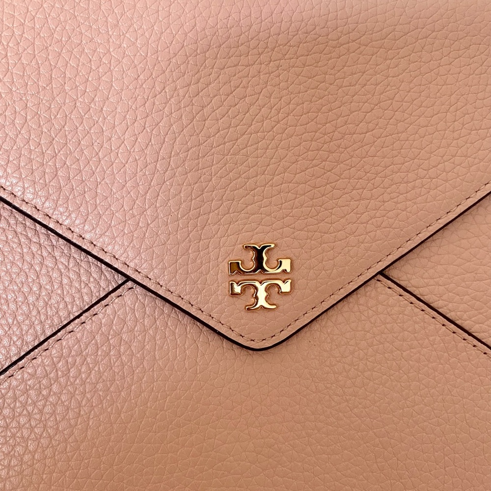 🍀🎀NEW🎀Tory Burch large envelope clutch/hand carry pouch/leather - Picture 4 of 9